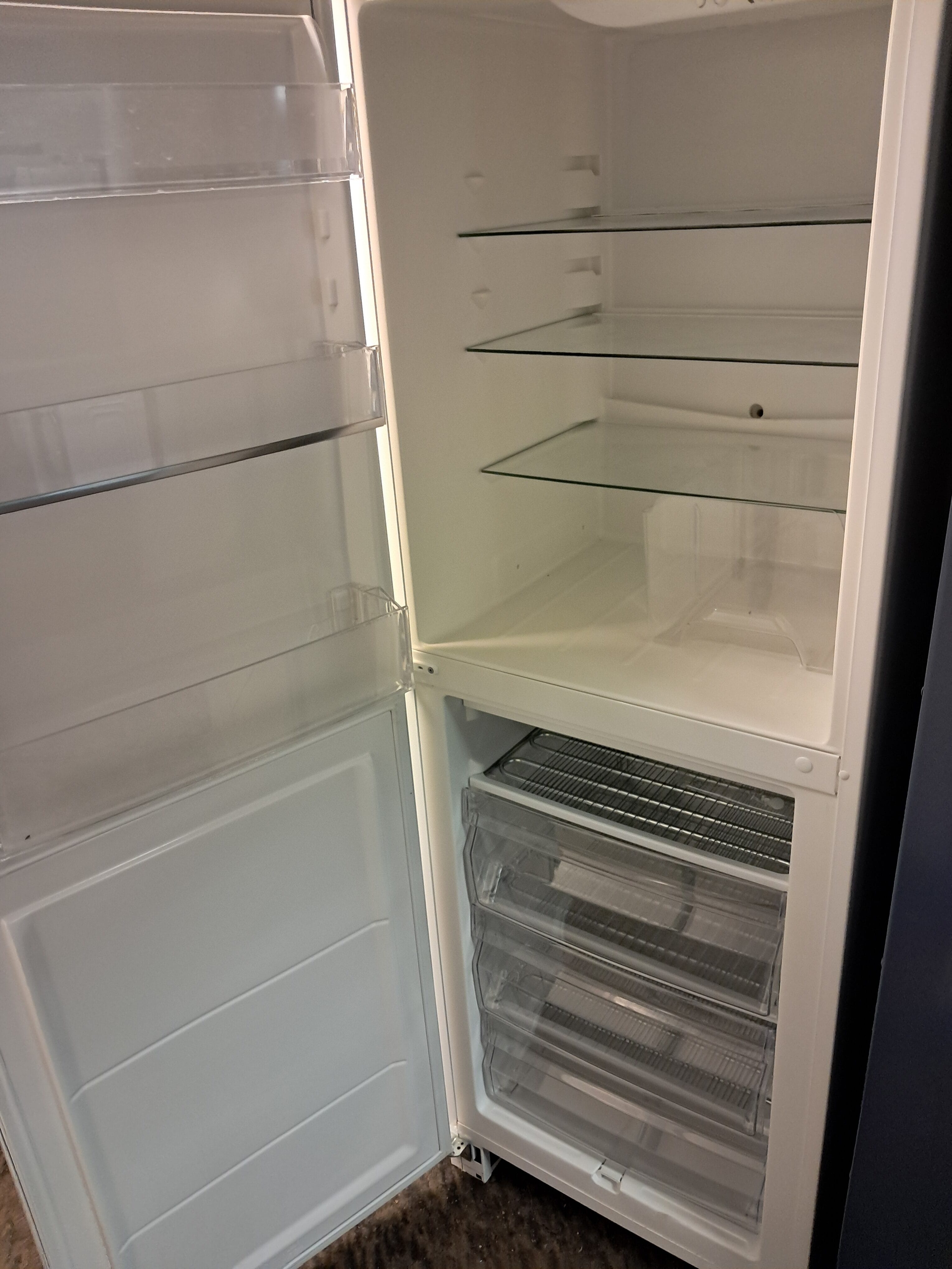 ELECTROLUX EN3000AHW - obrazek 2