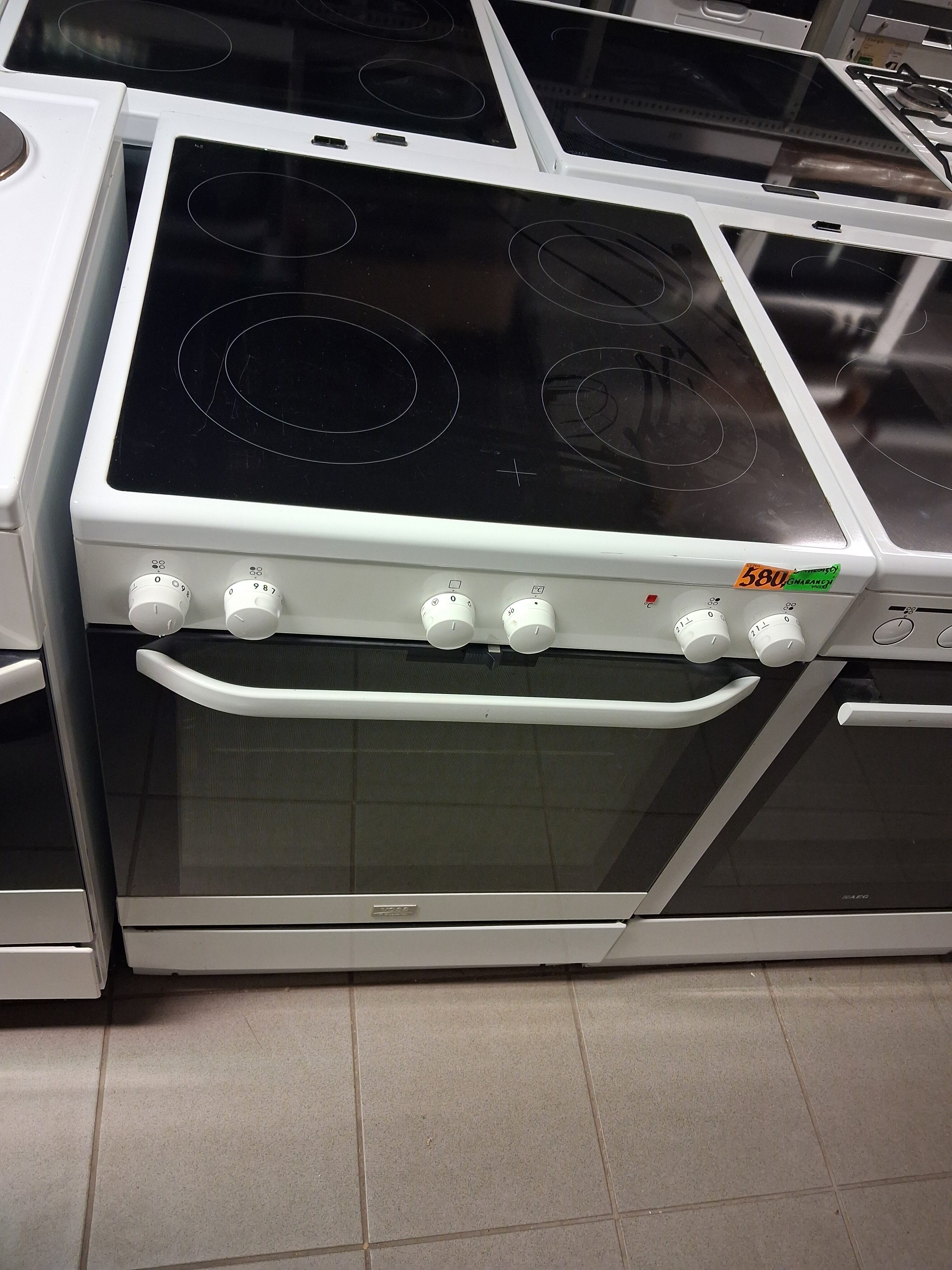 VOSS / ELECTROLUX ELK13028-HV