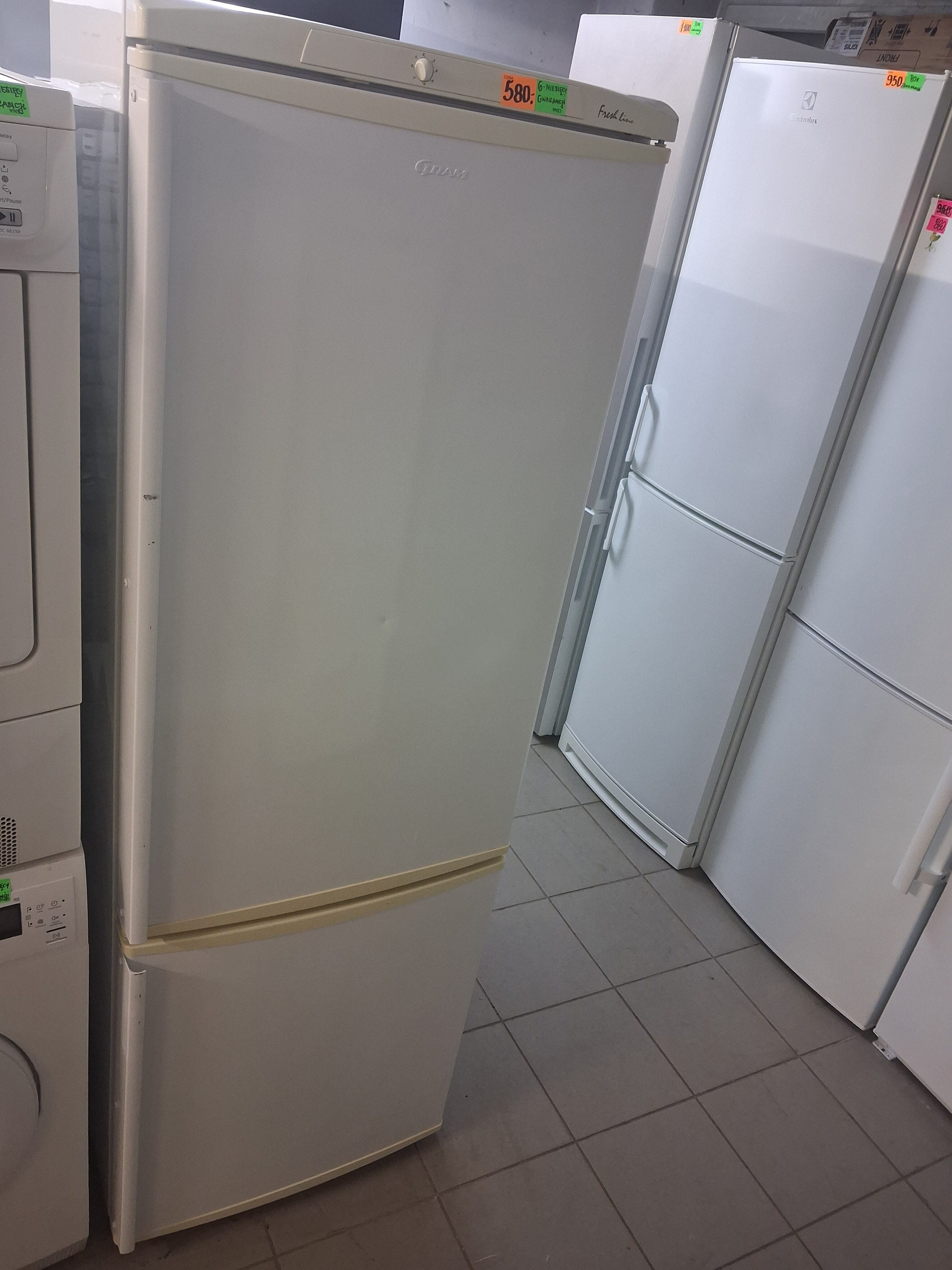 GRAM  KF285-01