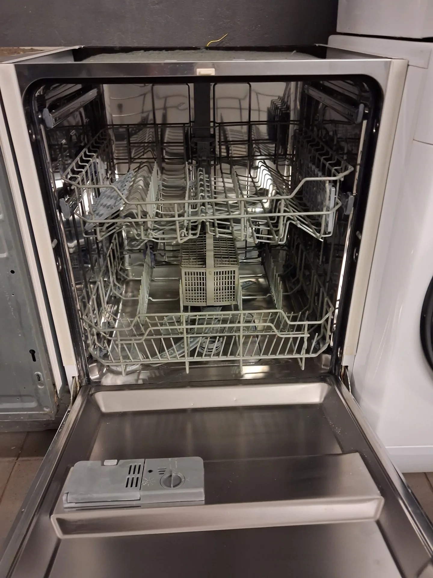 Olx image 2025 10 17 15 51 07